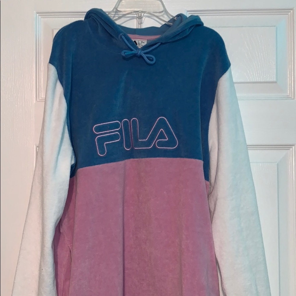 FILA HOODIE
